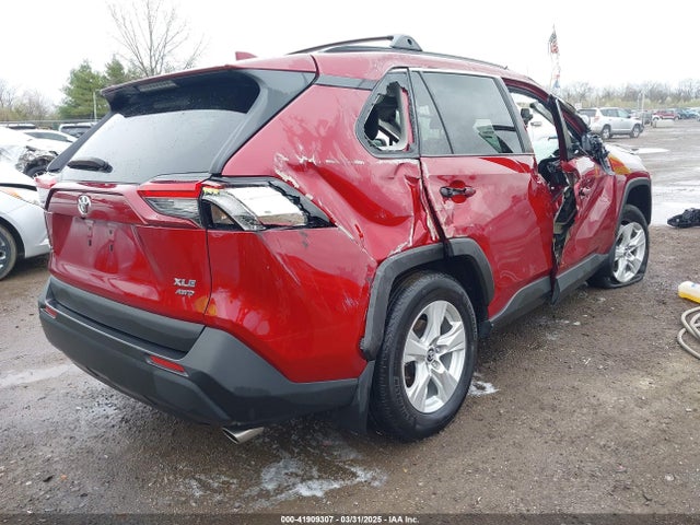 Toyota Rav4 Xle 2020 2T3P1RFV1LC136898 Image 4