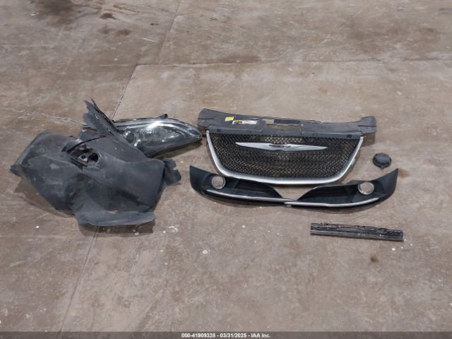 1C3CCBBG1EN164219 Chrysler 200 Touring