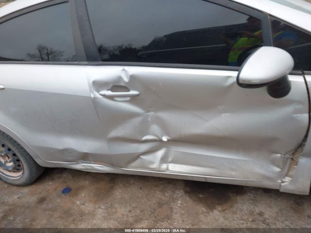 KNADM4A37G6633251 KIA RIO LX