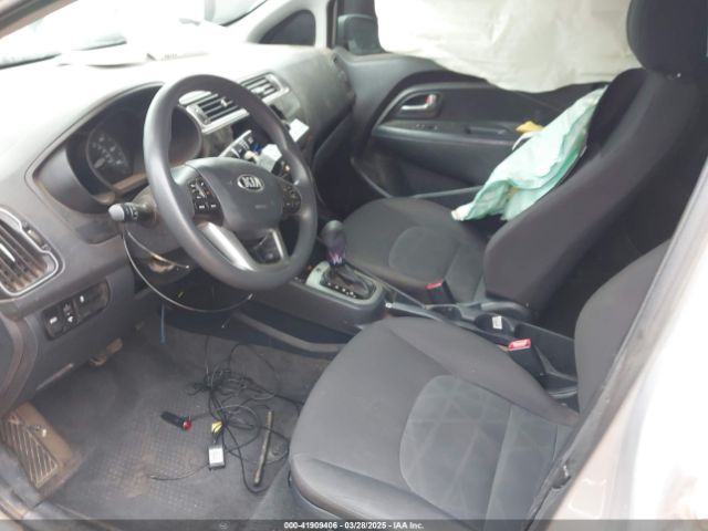 KNADM4A37G6633251 KIA RIO LX