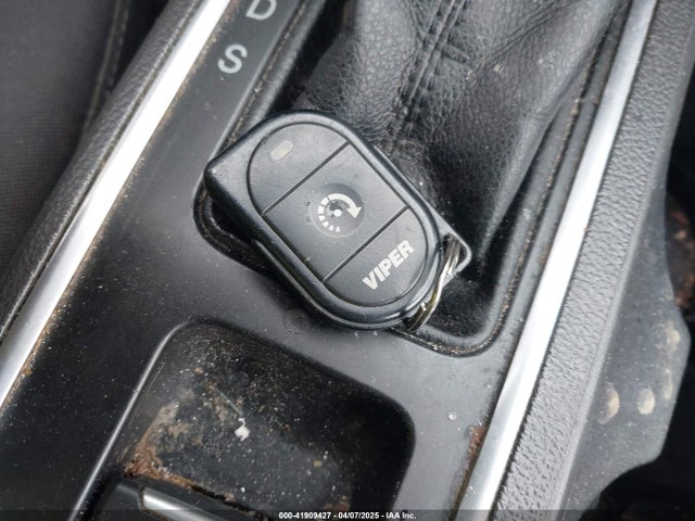1FMCU9GD4HUA60264 Ford ESCAPE SE