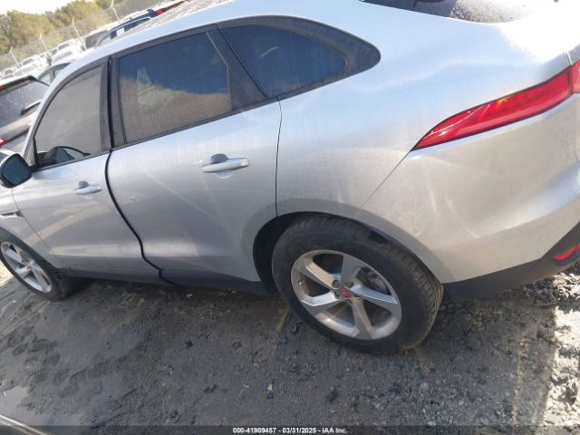 SADCJ2GX3JA203652 Jaguar F-pace 30t Premium