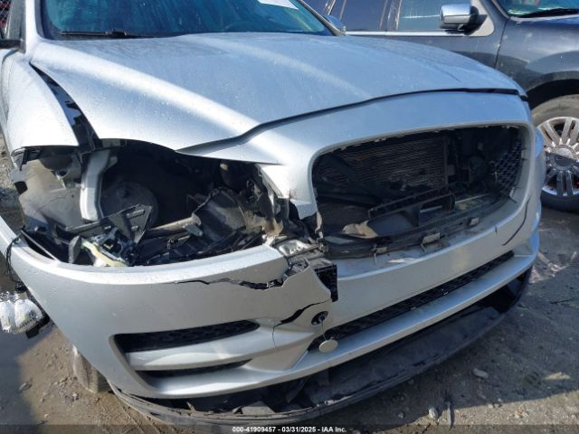 SADCJ2GX3JA203652 Jaguar F-pace 30t Premium