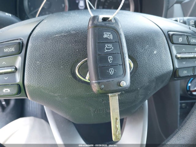KM8K12AA0KU384006 Hyundai mpi nu