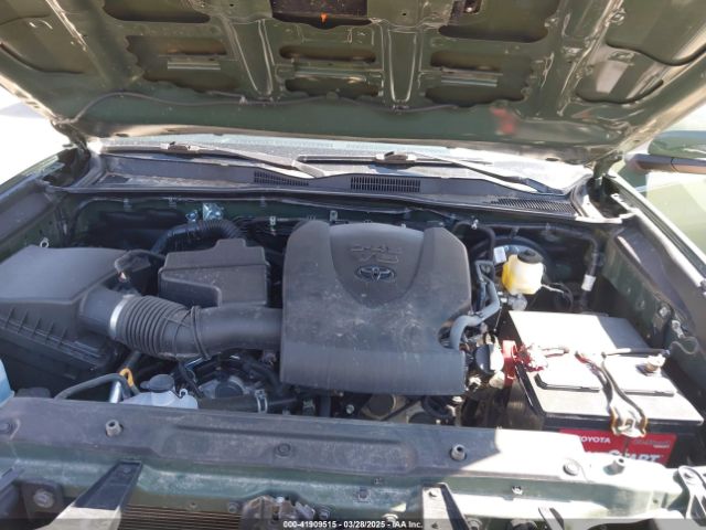 3TMCZ5AN0NM470396 Toyota Tacoma Trd Sport