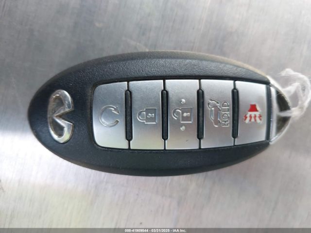 3PCAJ5M16KF100304 Infiniti Qx50 Essential