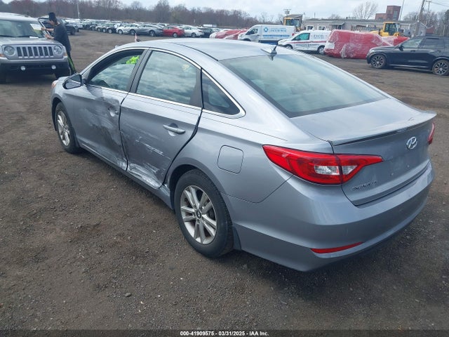5NPE24AF7FH172712 Hyundai SONATA SE
