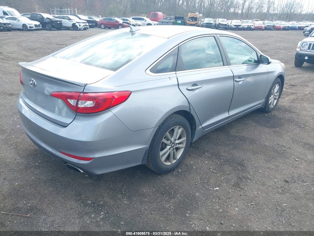 5NPE24AF7FH172712 Hyundai SONATA SE