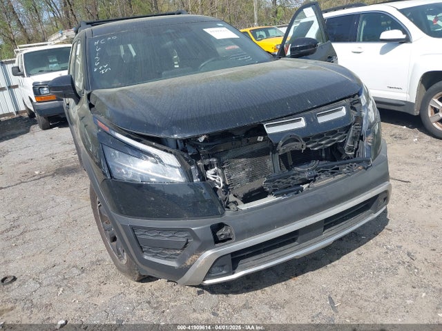 5N1DR3BD2PC256136 Nissan Pathfinder Rock Creek 4wd