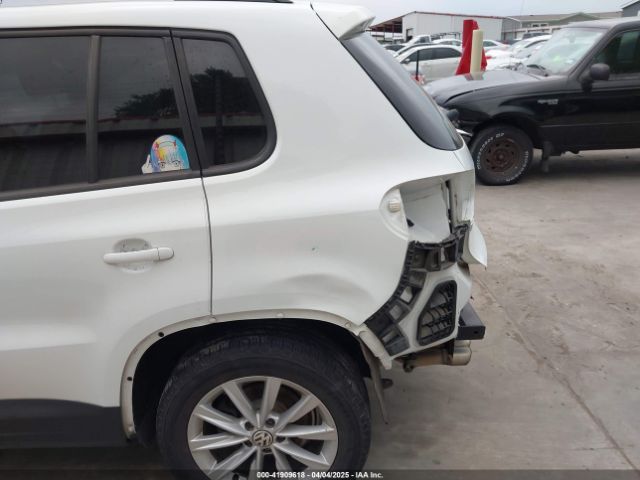 WVGAV7AX5FW585248 Volkswagen TIGUAN SE