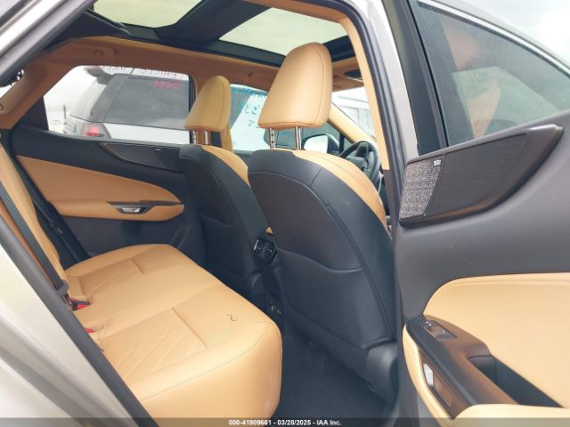 2T2HGCEZ0SC068455 Lexus t24a-fts