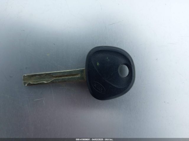 KNADM4A33G6659846 KIA RIO LX