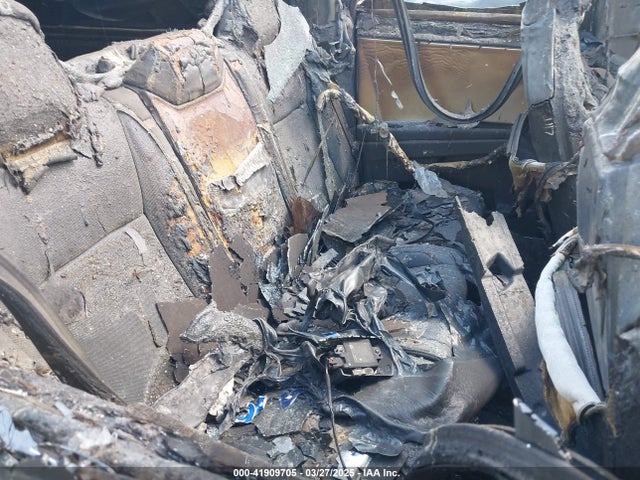 2024 TESLA CYBERTRUCK 7G2CEHEE9RA021133 Photo 7