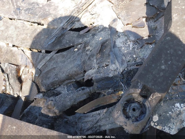 2024 TESLA CYBERTRUCK 7G2CEHEE9RA021133 Photo 8