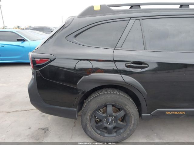 4S4BTGUD5P3214976 Subaru Outback Wilderness