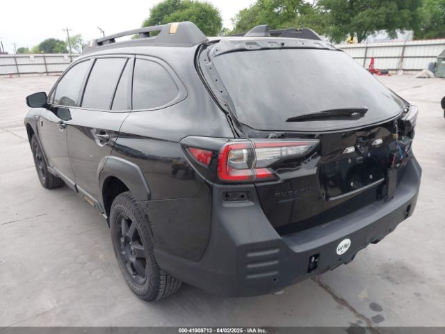 4S4BTGUD5P3214976 Subaru Outback Wilderness