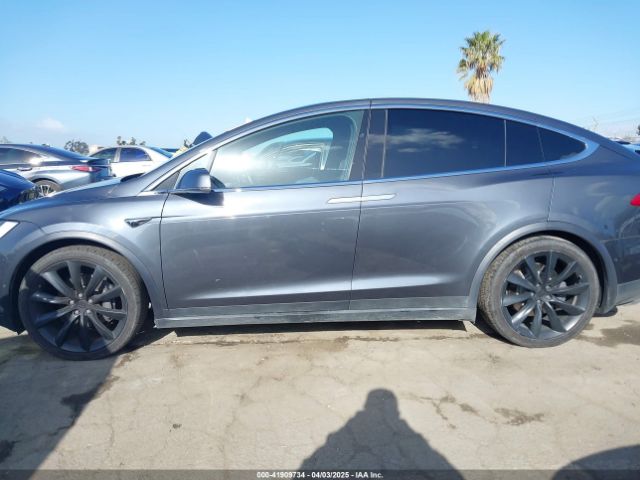 5YJXCBE22JF124270 Tesla Model X 100d/75d/p100d