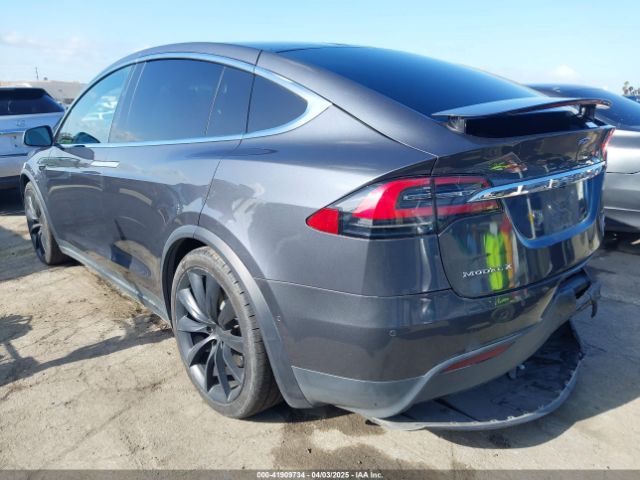 5YJXCBE22JF124270 Tesla Model X 100d/75d/p100d