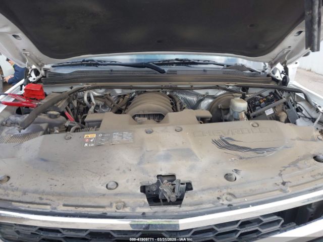 1GNSCJKC9FR702598 Chevrolet Suburban 1500 Lt