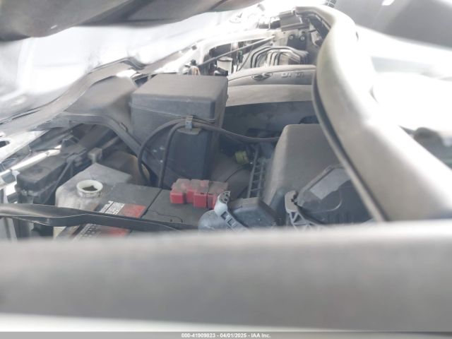 5TDKZ3DC3HS852937 Toyota Sienna Le 8 Passenger