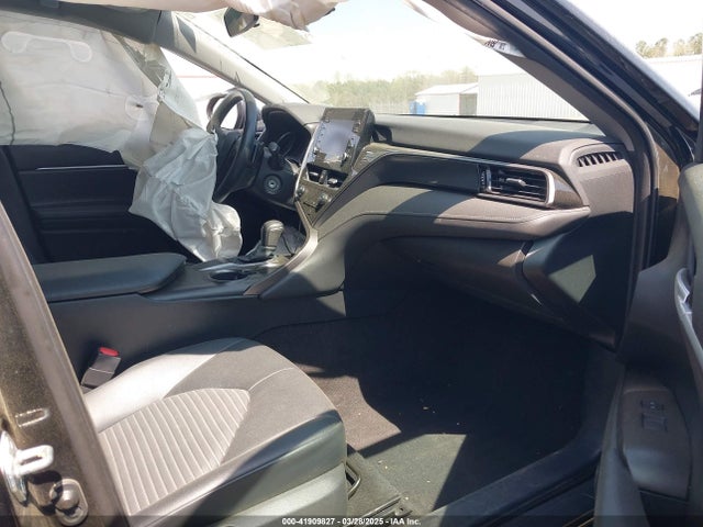 4T1G11AK1NU013501 Toyota CAMRY SE