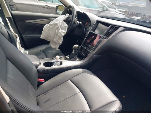 JN1BV7AR8FM417774 Infiniti Q50 Premium