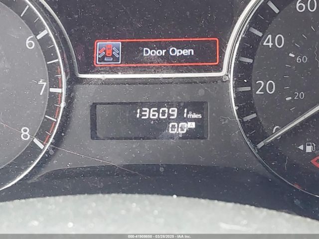 5N1AR2MM0EC705286 Nissan Pathfinder Platinum
