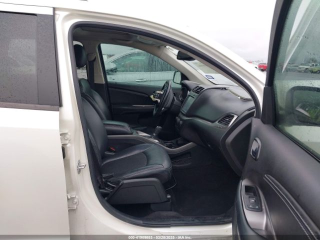 3C4PDCGB1JT141109 Dodge Journey Crossroad