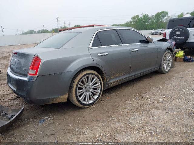 2011 CHRYSLER 300 2C3CA5CG5BH582695 Photo 3