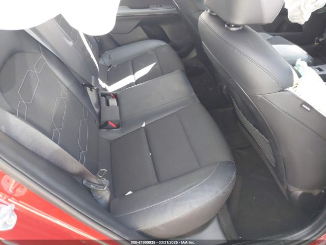 3KPF54AD5NE498005 KIA Forte Gt-line