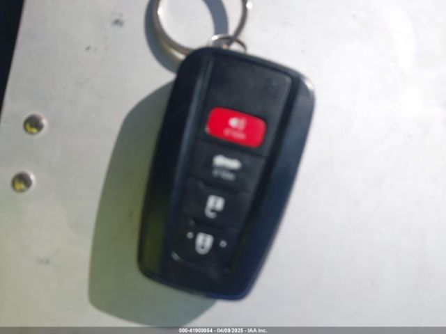 4T1T11AK8PU115234 Toyota CAMRY SE