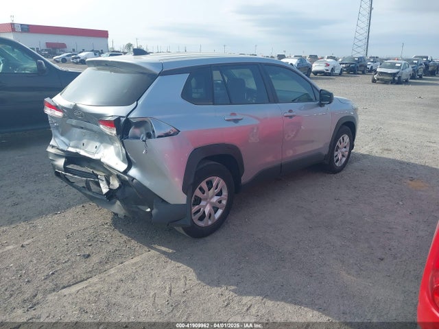 Toyota Corolla Cross L 2024 7MUAAAAG2RV103570 Image 4