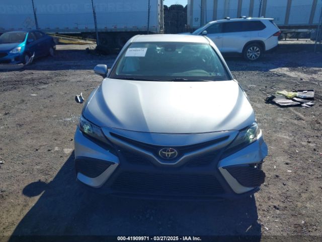 4T1G11AK8NU650918 Toyota CAMRY SE