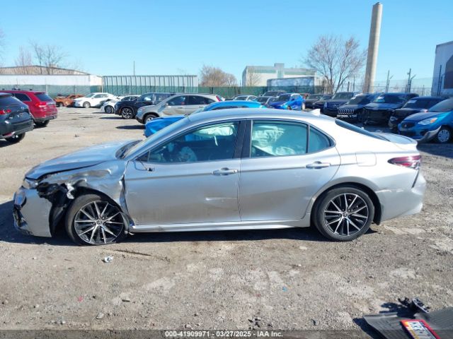 4T1G11AK8NU650918 Toyota CAMRY SE