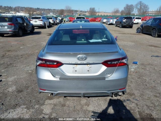 4T1G11AK8NU650918 Toyota CAMRY SE
