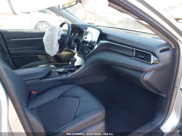4T1G11AK8NU650918 Toyota CAMRY SE