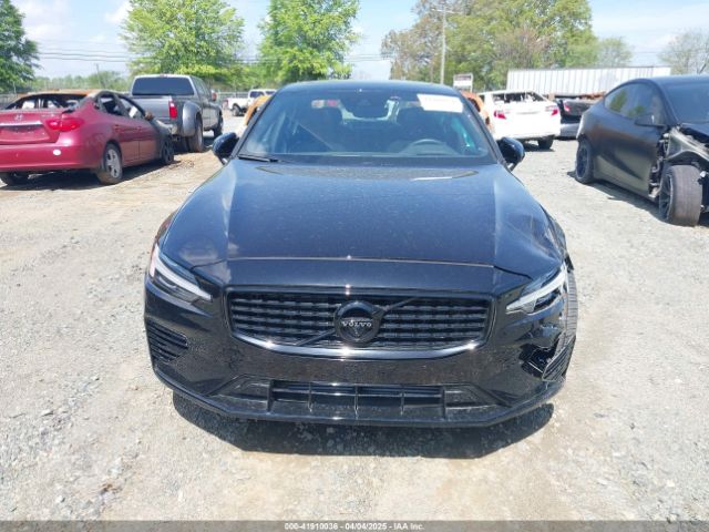 7JRH60FD6NG192469 Volvo S60 Recharge Plug-in Hybrid T8 Black Edition R-design Extended Range
