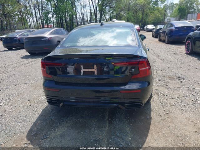 7JRH60FD6NG192469 Volvo S60 Recharge Plug-in Hybrid T8 Black Edition R-design Extended Range
