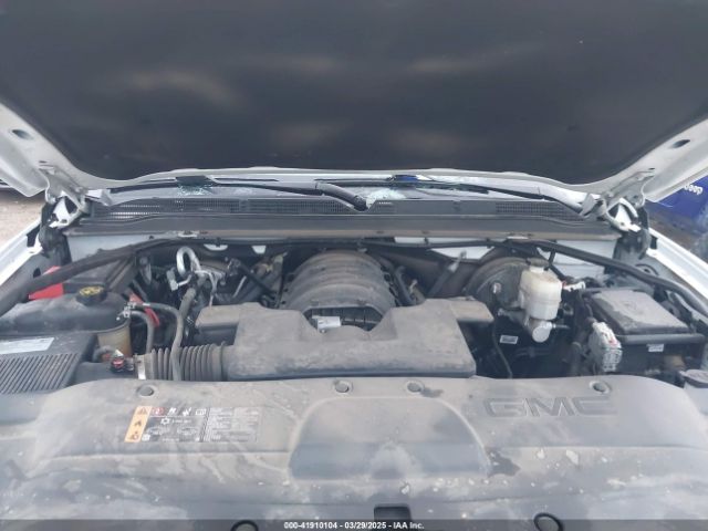 1GKS1GKC8KR395425 GMC Yukon Xl Slt