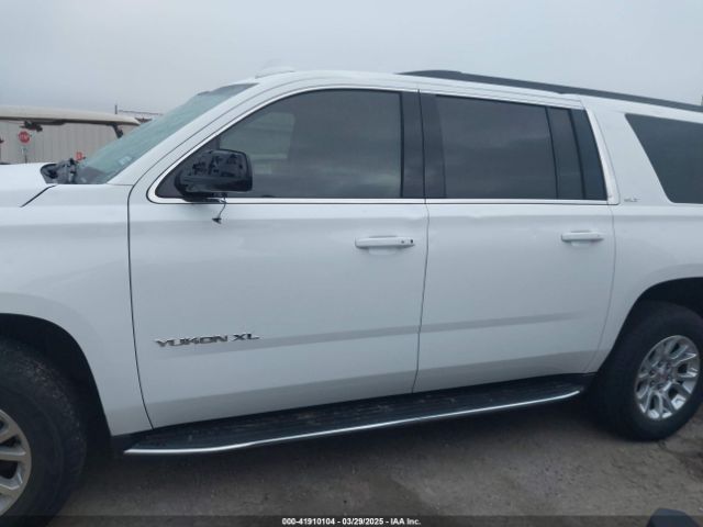 1GKS1GKC8KR395425 GMC Yukon Xl Slt