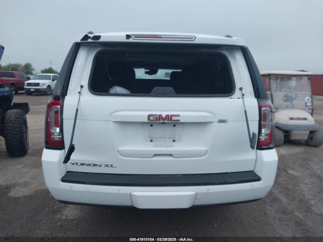1GKS1GKC8KR395425 GMC Yukon Xl Slt