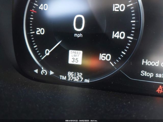 LYV102RL5KB298774 Volvo Xc60 T5 Inscription