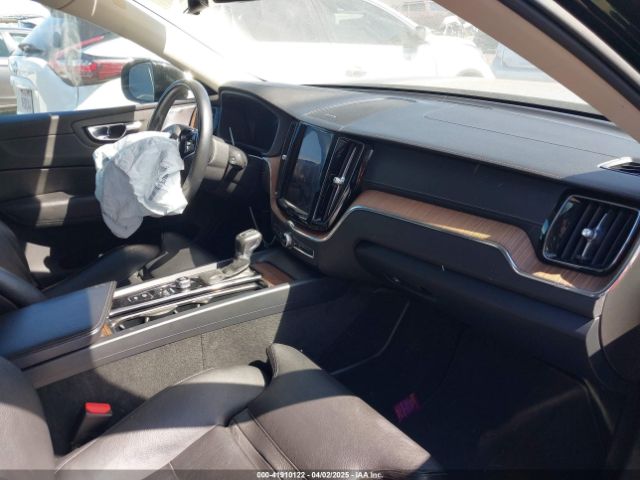 LYV102RL5KB298774 Volvo Xc60 T5 Inscription