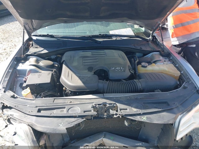Chrysler 300 Limited 2015 2C3CCAAG2FH786866 Image 10