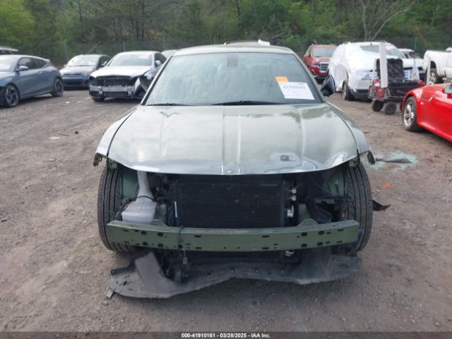 2C3CDXBG0KH589395 Dodge Charger Sxt Rwd