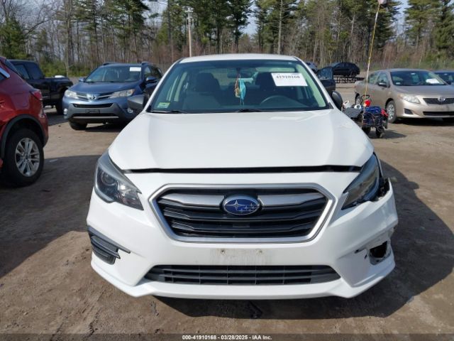 4S3BNAB65J3019211 Subaru Legacy 2.5i