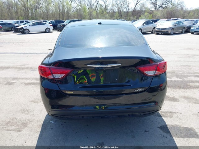 Chrysler 200 Limited 2015 1C3CCCAB6FN598486 Image 17