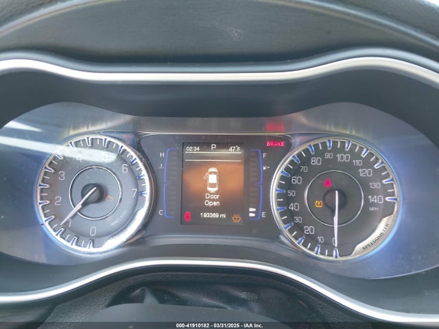 Chrysler 200 Limited 2015 1C3CCCAB6FN598486 Image 7