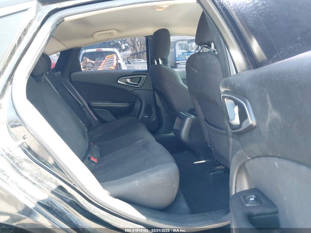 Chrysler 200 Limited 2015 1C3CCCAB6FN598486 Image 8