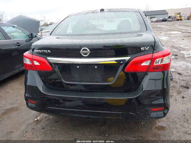 3N1AB7AP8KY378095 Nissan SENTRA SV